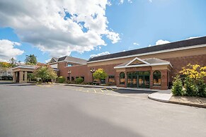 Hampton Inn East Aurora