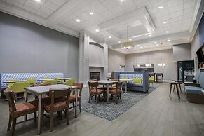 Hampton Inn East Aurora