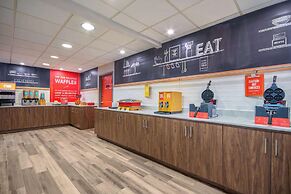 Hampton Inn East Aurora