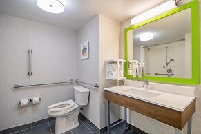 Hampton Inn East Aurora