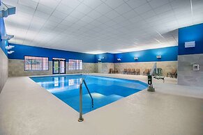 Hampton Inn East Aurora