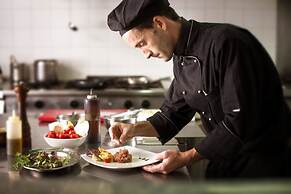 Sardegna Hotel, Suites & Restaurant