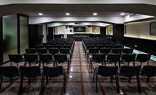 Sardegna Hotel, Suites & Restaurant