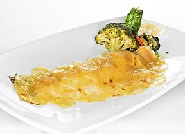 Sardegna Hotel, Suites & Restaurant