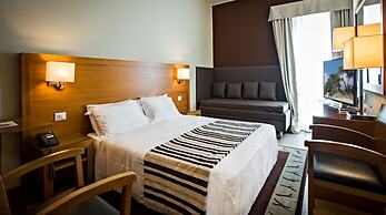 Sardegna Hotel, Suites & Restaurant