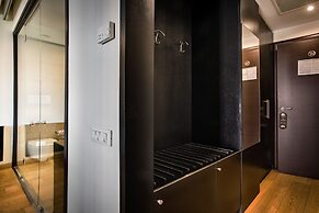 Sardegna Hotel, Suites & Restaurant