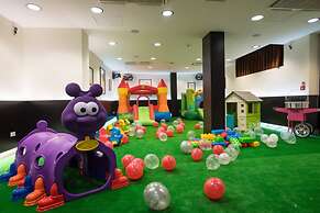 Sardegna Hotel, Suites & Restaurant