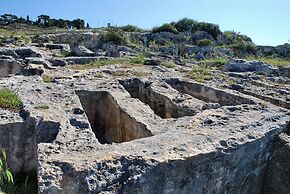 Sardegna Hotel, Suites & Restaurant