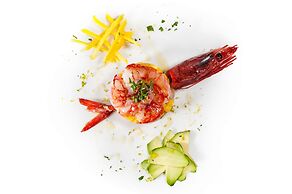 Sardegna Hotel, Suites & Restaurant