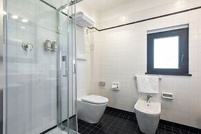 Sardegna Hotel, Suites & Restaurant