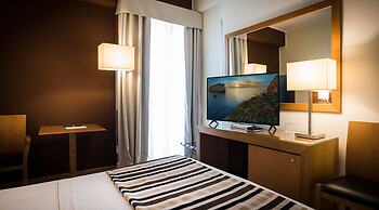 Sardegna Hotel, Suites & Restaurant