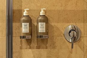 Sardegna Hotel, Suites & Restaurant