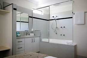 Margarets Beach Resort