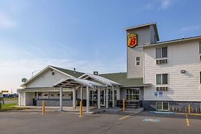 Super 8 by Wyndham Belgrade/Bozeman Airport