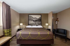 Super 8 by Wyndham Belgrade/Bozeman Airport