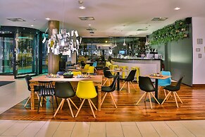 Hotel Frankfurt Messe affiliated by Meliá