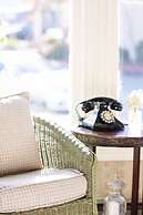 Centrella Hotel, A Kirkwood Collection Hotel