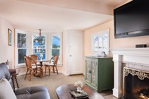 Centrella Hotel, A Kirkwood Collection Hotel