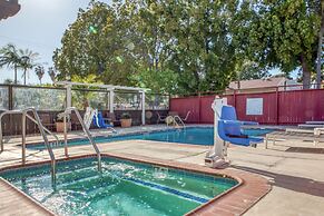 Avania Inn of Santa Barbara