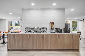 Avania Inn of Santa Barbara