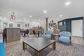 Avania Inn of Santa Barbara