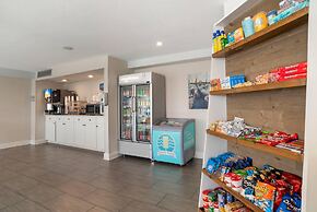 Inn on Destin Harbor, an Ascend Collection Hotel