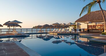 Park Royal Beach Huatulco – All Inclusive