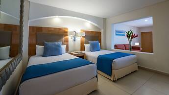 Park Royal Beach Huatulco – All Inclusive