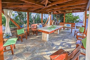 Argo Rooms & Studios