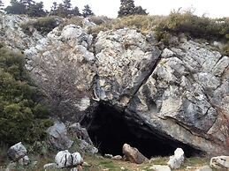 Parnassos Delphi Hotel