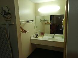 Country Hearth Inn & Suites Union City