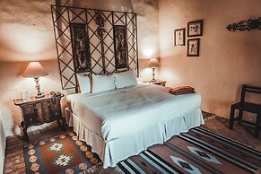 Hacienda Sepulveda Hotel & SPA