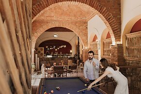 Hacienda Sepulveda Hotel & SPA