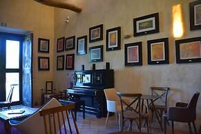 Hacienda Sepulveda Hotel & SPA