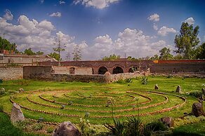 Hacienda Sepulveda Hotel & SPA