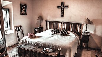 Hacienda Sepulveda Hotel & SPA