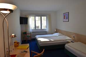 Central Hotel Post