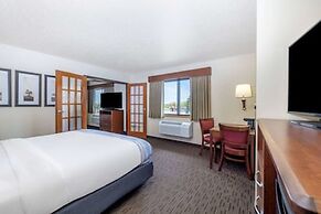 AmericInn by Wyndham Dickinson