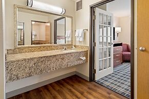 AmericInn by Wyndham Dickinson