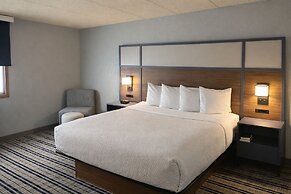 AmericInn by Wyndham Dickinson