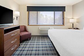 AmericInn by Wyndham Dickinson