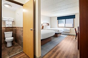 AmericInn by Wyndham Dickinson