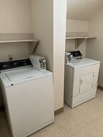 AmericInn by Wyndham Hampton
