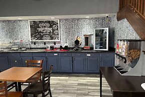 AmericInn by Wyndham Ottumwa