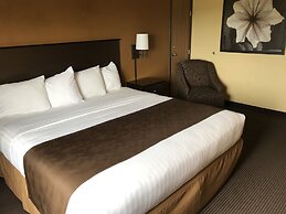 AmericInn by Wyndham West Bend