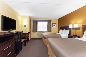 AmericInn by Wyndham West Bend