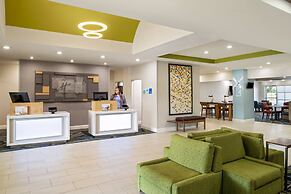Holiday Inn Express Hotel & Suites Florence I-95 at Hwy 327 by IHG