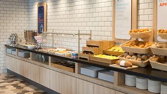 Holiday Inn Express Geneva Airport by IHG