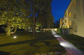 Viktoria Palace Hotel