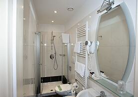 Viktoria Palace Hotel